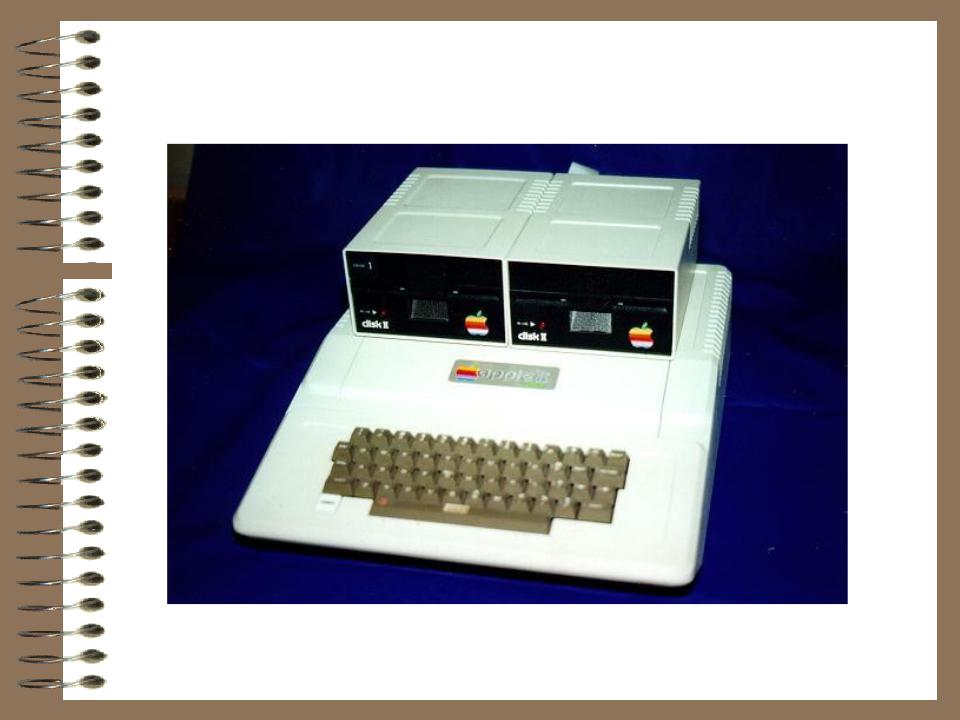 Персональные электронные вычислительные машины. Apple 2 вычислительная машина. Apple 2 1977. Ирбис 2.2 электронная вычислительная машинка.